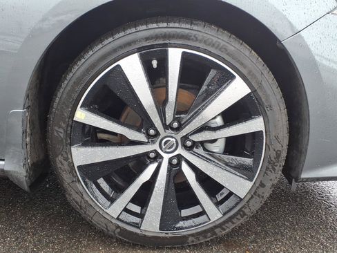 Used 2022 Nissan Altima 2.5 SR image 9