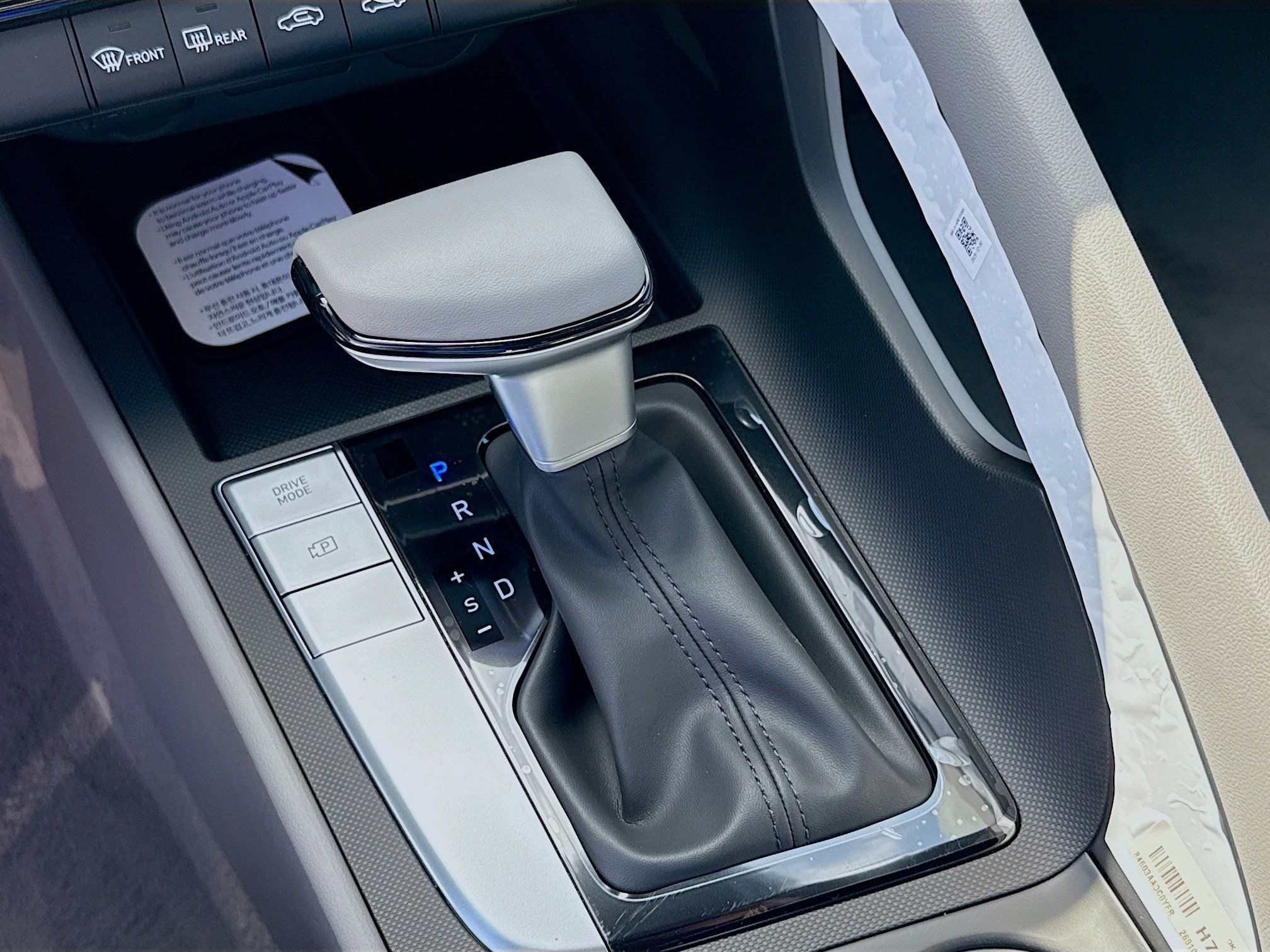 New 2026 Hyundai Elantra Sport FWD image 13