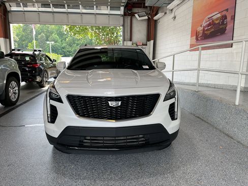 Used 2023 Cadillac XT4 Sport AWD/4WD image 2