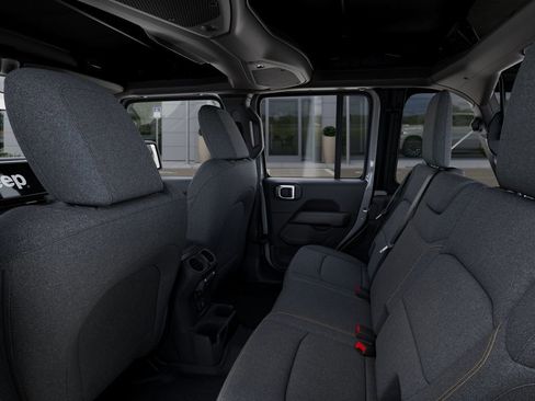 New 2026 Jeep Wrangler Unlimited Sahara AWD/4WD image 23