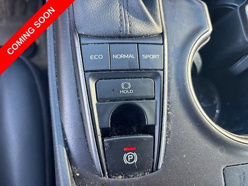 Used 2023 Toyota Camry SE w/ Cold Weather Package AWD/4WD image 25