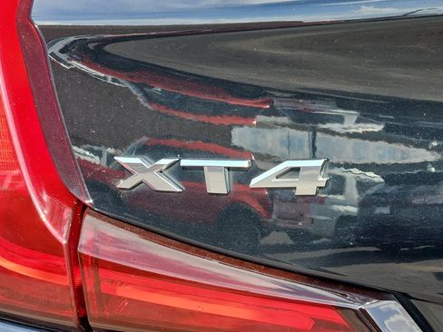 Used 2019 Cadillac XT4 Premium Luxury FWD image 15