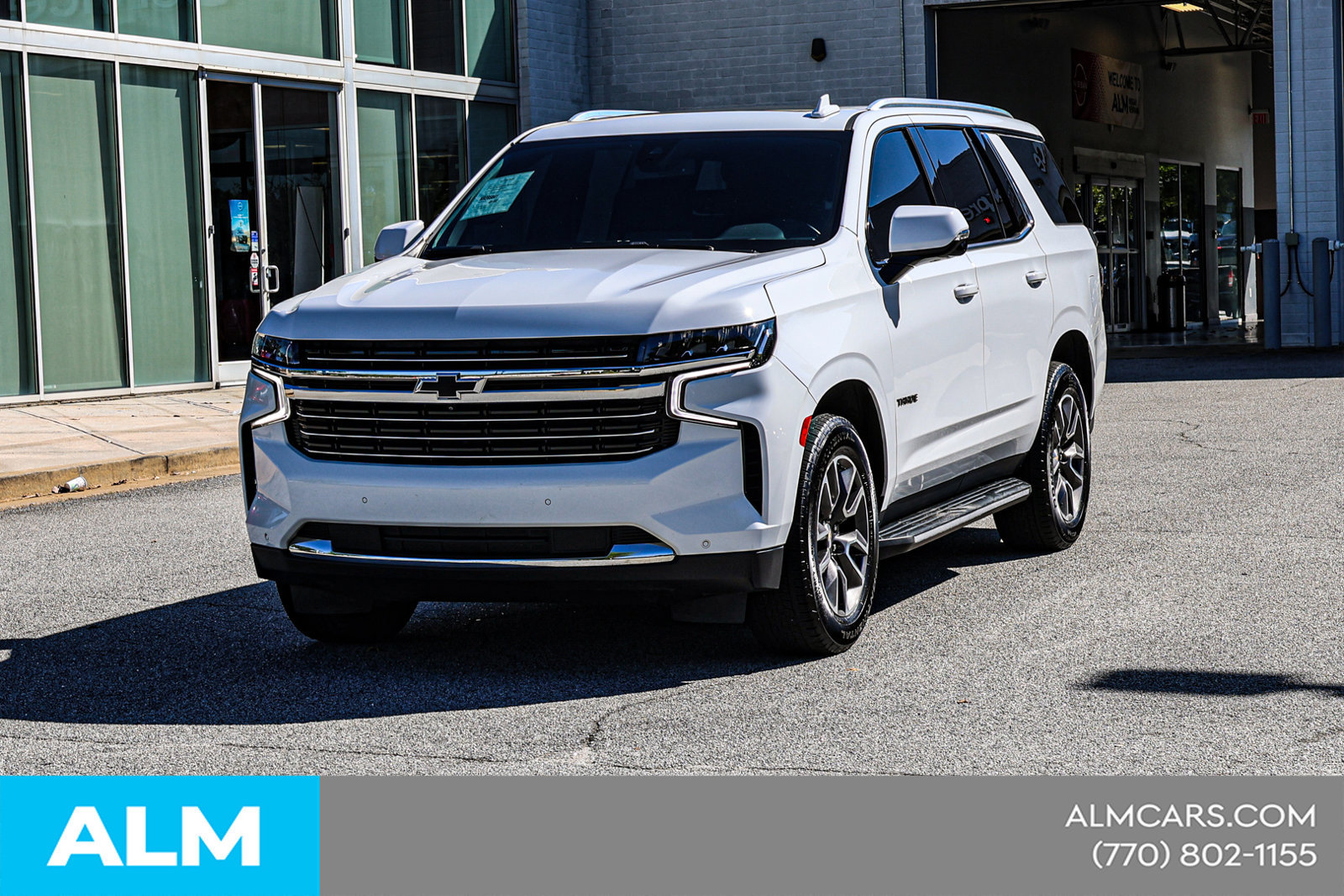 Used 2022 Chevrolet Tahoe LT w/ Luxury Package RWD image 3