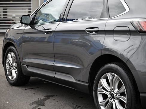 Used 2024 Ford Edge Titanium image 7