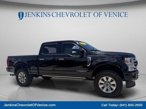 Used 2020 Ford F350 Platinum AWD/4WD image 2
