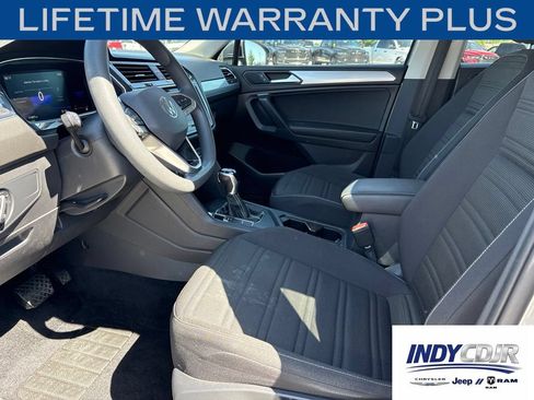 Used 2022 Volkswagen Tiguan S FWD image 7