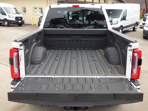 New 2026 Ford F250 Platinum AWD/4WD image 13