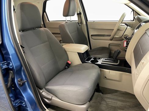 Used 2009 Ford Escape XLS image 30