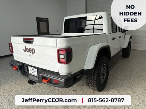 New 2026 Jeep Gladiator Mojave AWD/4WD image 3
