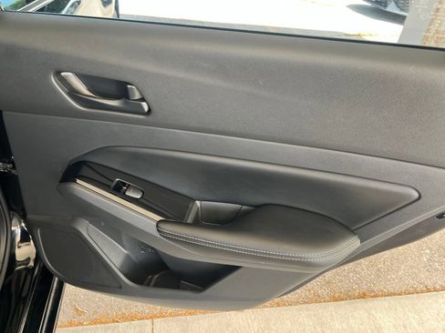 Certified 2023 Nissan Altima 2.5 SV FWD image 14