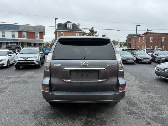 Used 2016 Lexus GX 460 w/ Premium Package AWD/4WD image 24