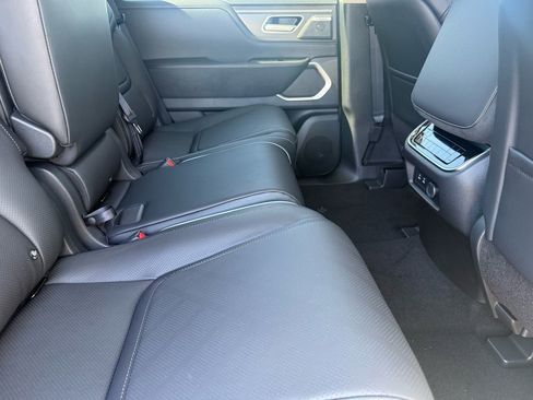 New 2026 INFINITI QX80 Luxe image 26