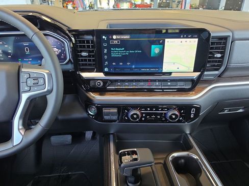 New 2026 Chevrolet Silverado 1500 RST w/ Rally Edition AWD/4WD image 14