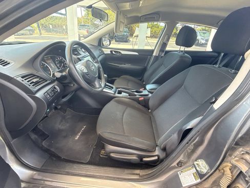 Used 2019 Nissan Sentra S FWD image 5