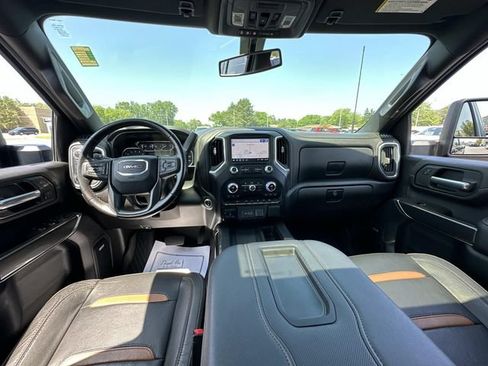 Used 2021 GMC Sierra 2500 AT4 w/ AT4 Preferred Package AWD/4WD image 24