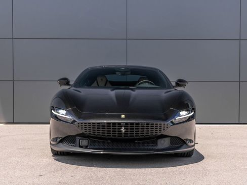 Certified 2024 Ferrari Roma RWD image 4