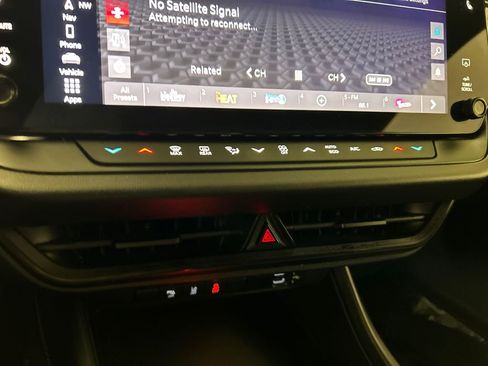 Used 2025 Dodge Charger R/T w/ Quick Order Package 25M R/T image 21