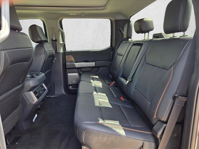 New 2026 Ford F250 Lariat w/ Black Appearance Package AWD/4WD image 16
