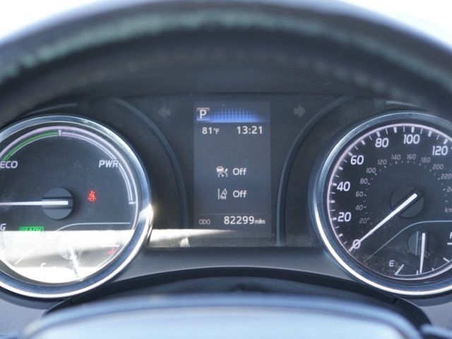 Used 2020 Toyota Camry SE FWD image 20