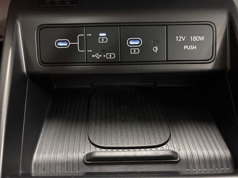 Certified 2026 Hyundai Kona Limited AWD/4WD image 18