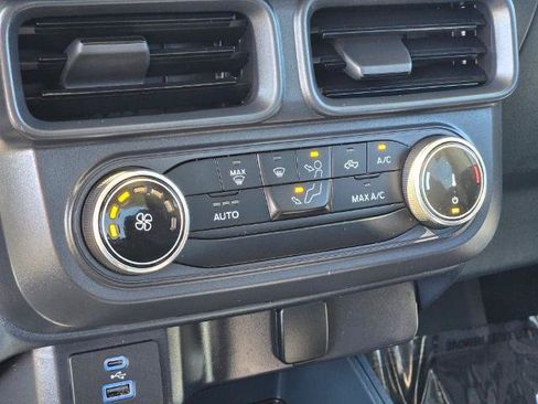 Certified 2024 Ford Maverick XL FWD image 25
