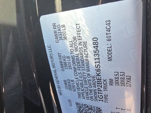 New 2025 GMC Canyon Elevation w/ Convenience Package image 28