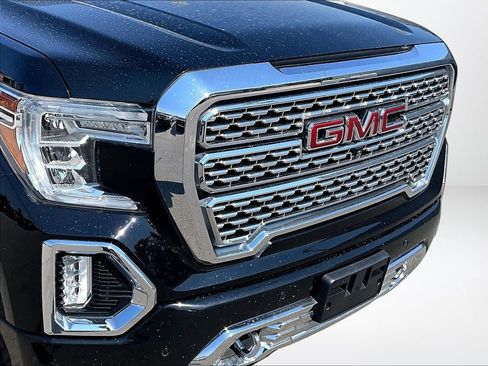 Used 2020 GMC Sierra 1500 Denali w/ Denali Ultimate Package AWD/4WD image 29