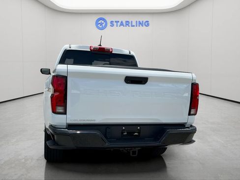 Used 2023 Chevrolet Colorado Z71 w/ Z71 Convenience Package 2 AWD/4WD image 6