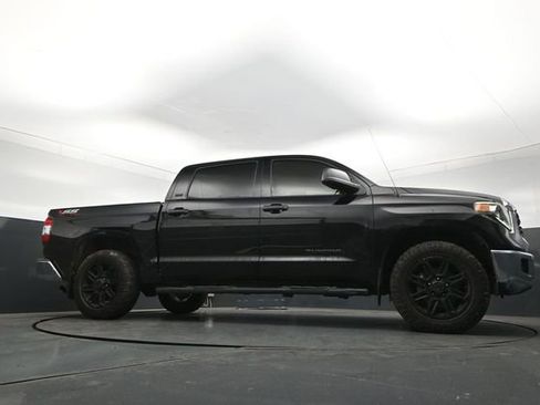 Used 2019 Toyota Tundra SR5 w/ SR5 Upgrade Package RWD image 28