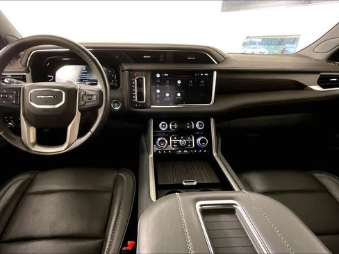 Certified 2022 GMC Yukon XL Denali AWD/4WD image 15