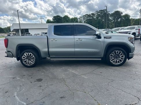 Used 2024 GMC Sierra 1500 Denali Ultimate AWD/4WD image 5