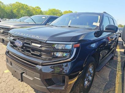 Used 2025 Ford Expedition Active