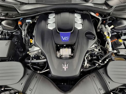 Used 2022 Maserati Ghibli Modena Q4 image 36