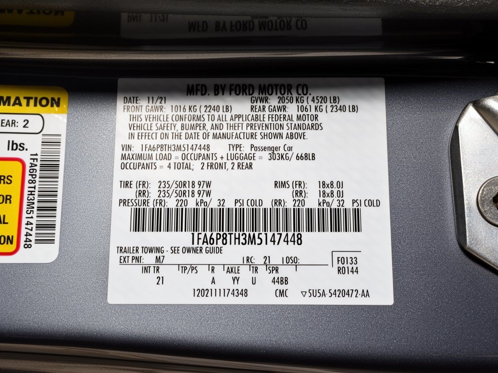 Used 2021 Ford Mustang Coupe RWD image 32