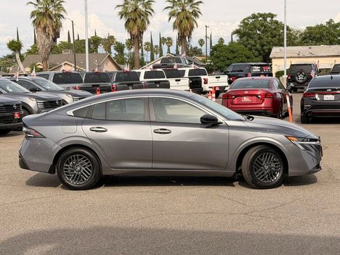 New 2026 Nissan Sentra SV w/ Floor Mat Package FWD image 3