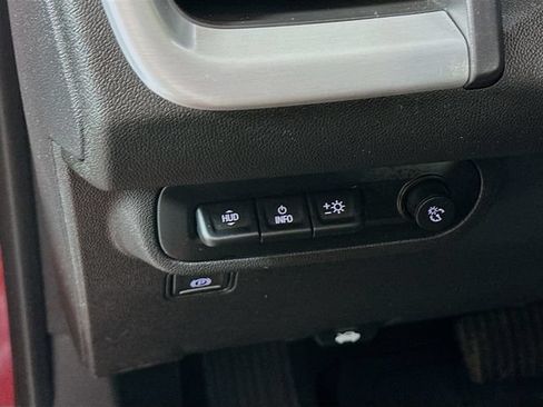 Used 2023 GMC Terrain SLT w/ Tech Package AWD/4WD image 14