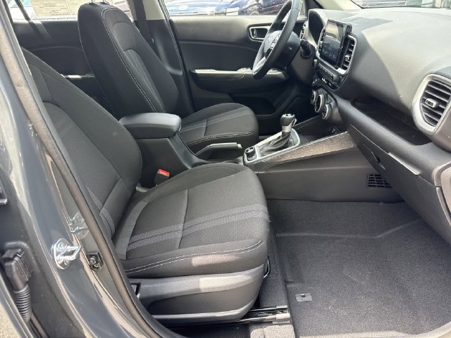New 2026 Hyundai Venue SEL FWD image 15
