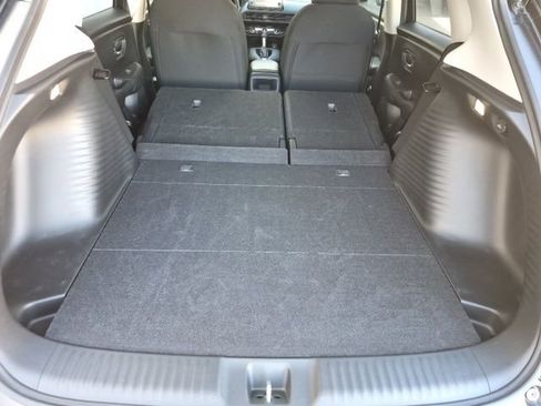 Certified 2024 Honda HR-V LX image 42