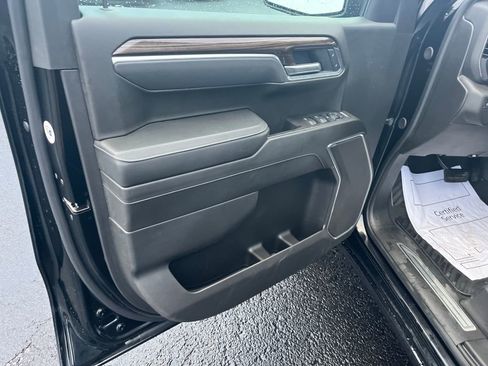 Used 2025 Chevrolet Silverado 1500 RST image 18