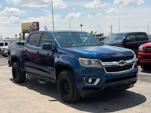 Used 2019 Chevrolet Colorado LT w/ LT Convenience Package AWD/4WD image 14
