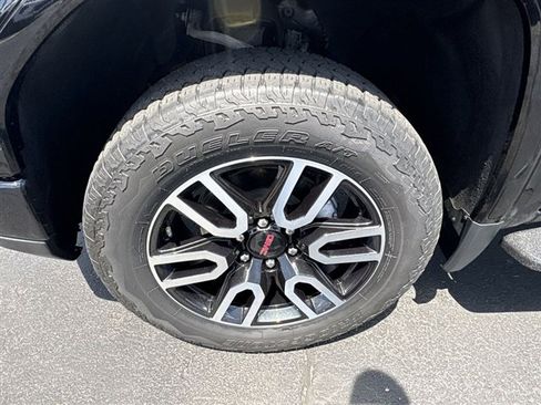 Certified 2023 GMC Sierra 1500 AT4 w/ AT4 Premium Package AWD/4WD image 34