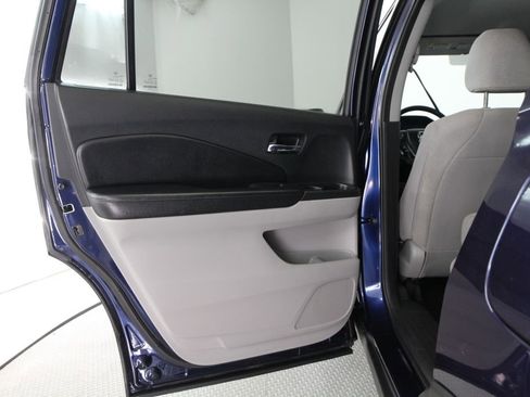 Used 2016 Honda Pilot LX image 38