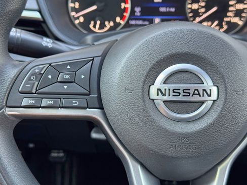 Used 2019 Nissan Altima 2.5 S FWD image 19