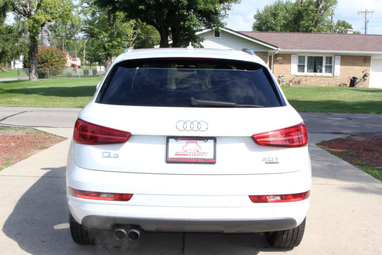 Used 2017 Audi Q3 2.0T Premium Plus w/ Premium Plus Package AWD/4WD image 8