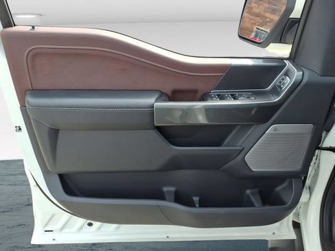 Used 2023 Ford F150 Lariat AWD/4WD image 15