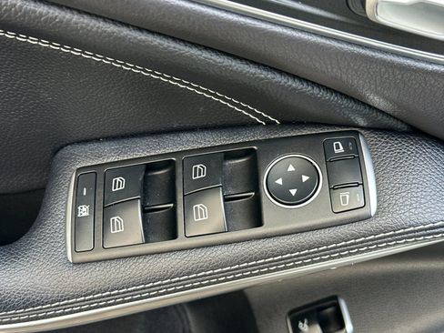 Used 2018 Mercedes-Benz CLA 250 image 12