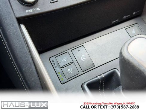 Used 2020 Lexus IS 300 AWD w/ Premium Package image 35