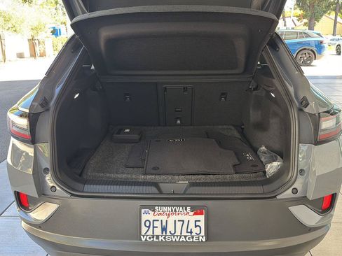 Certified 2023 Volkswagen ID.4 Pro S AWD/4WD image 13