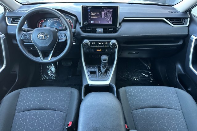 Certified 2023 Toyota RAV4 XLE w/ Convenience Package FWD image 17