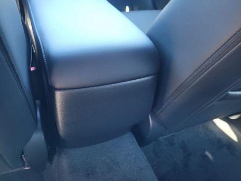 New 2026 MAZDA MAZDA3 Hatchback w/Premium Plus Pkg image 7